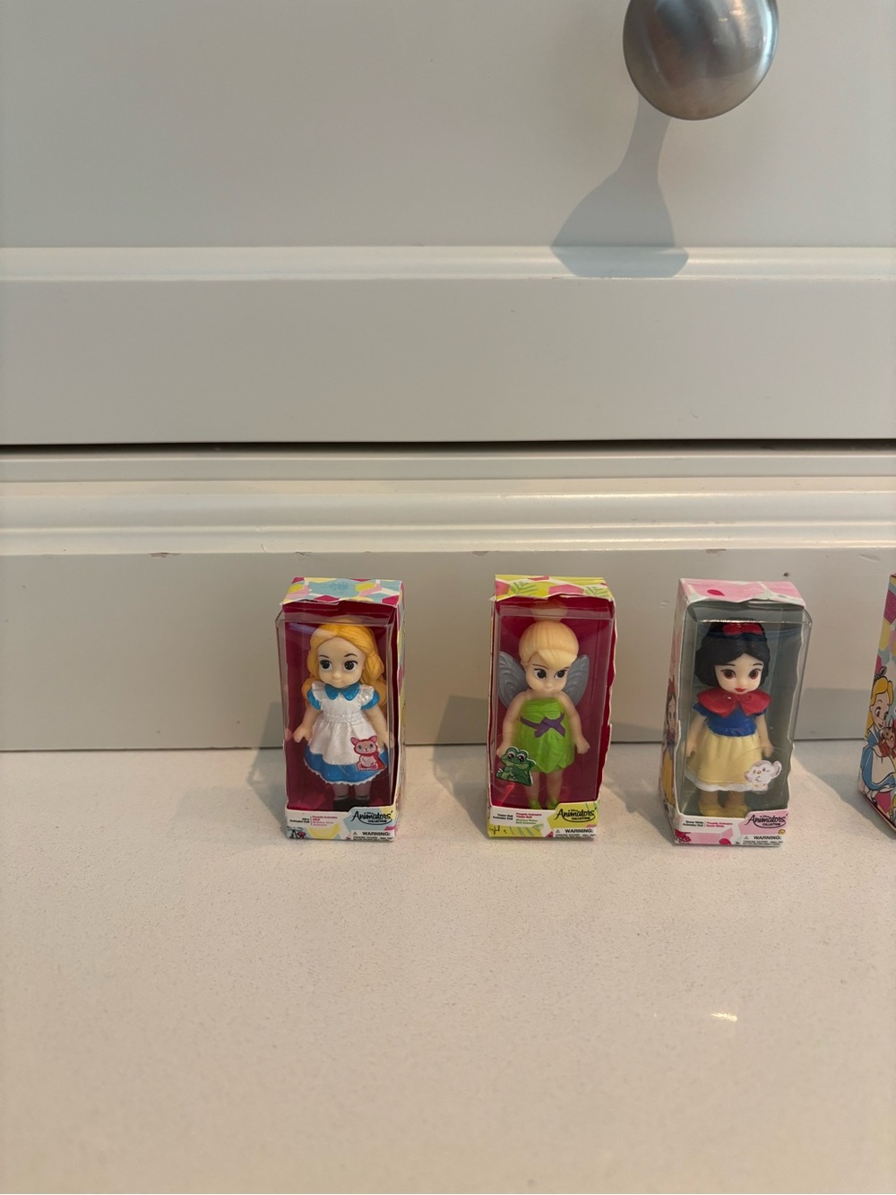 Mini Brands Disney Princess Animators Collection - Picture 3 of 4